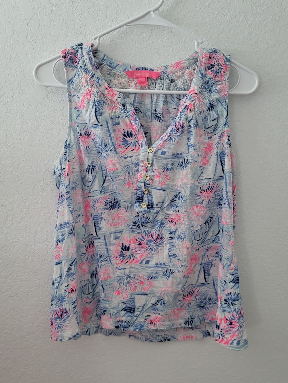 Lilly Pulitzer Essie Tank in Sea to Shining Sea, size Medium